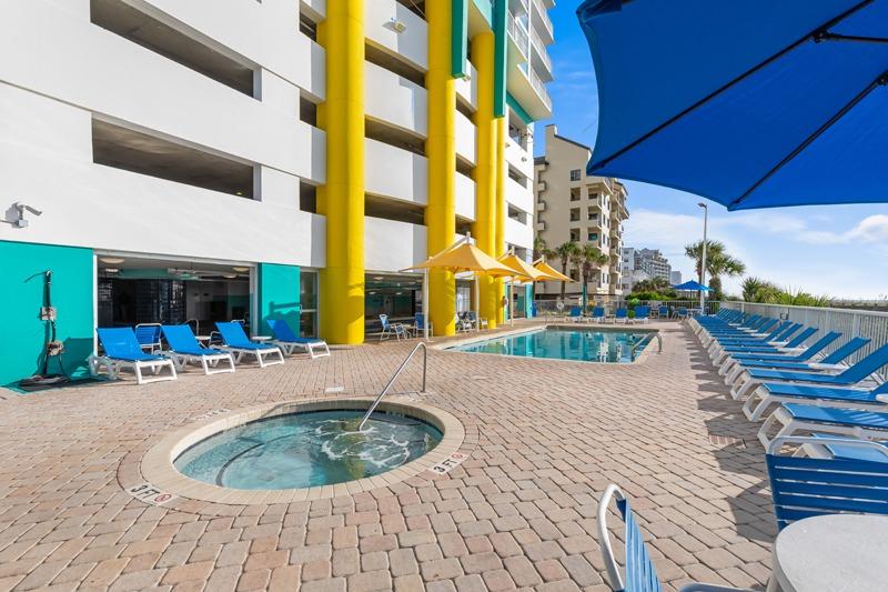 outdoor-pool2
